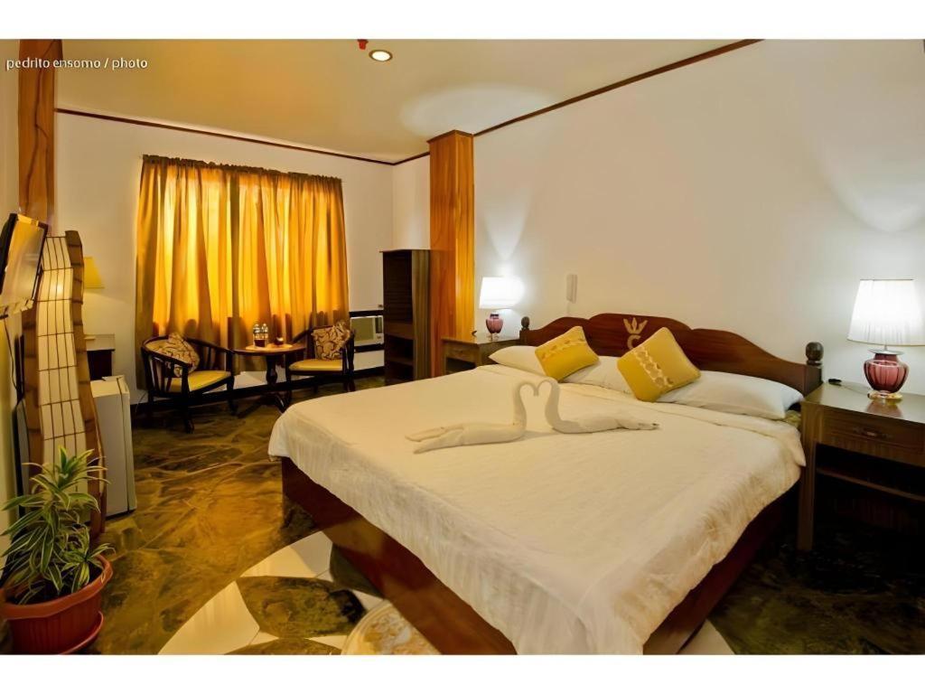 Oyo 880 Flores De Musa Inn Puerto Princesa Zewnętrze zdjęcie